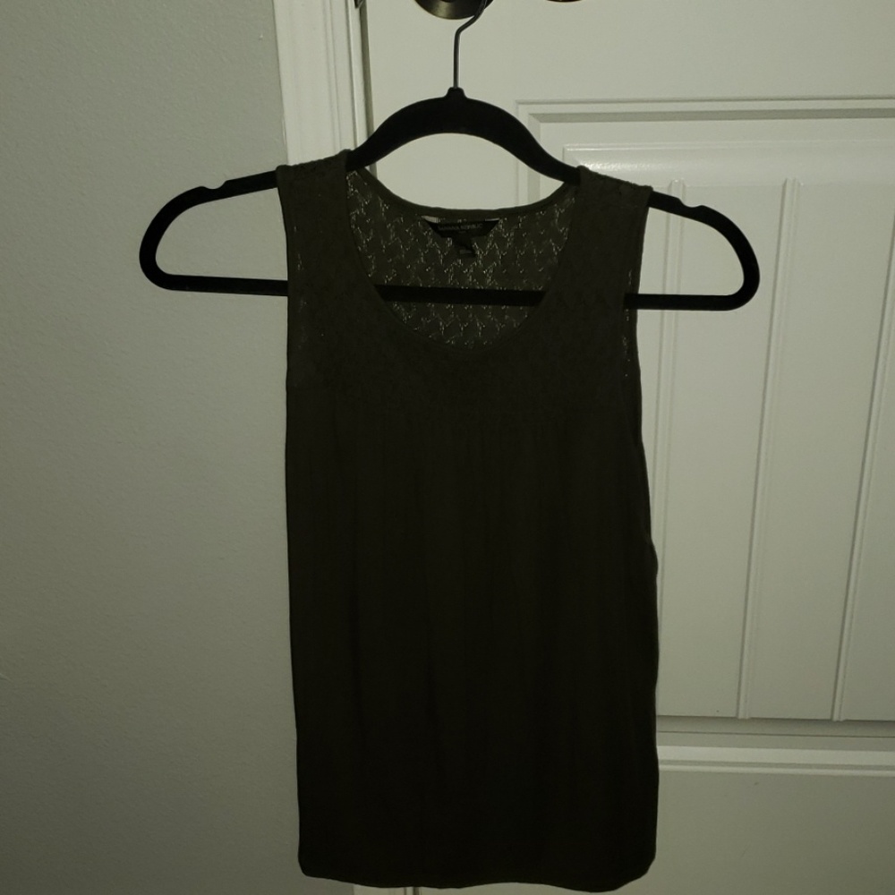Banana Republic army green tank